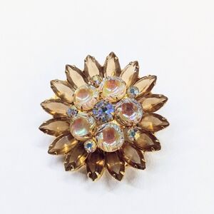 Vintage Juliana Scoop Brooch Book Piece